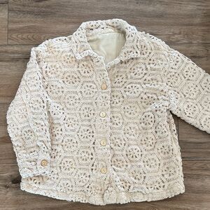 ILLA ILLA Handcrafted Crochet Top in Neutral Cream